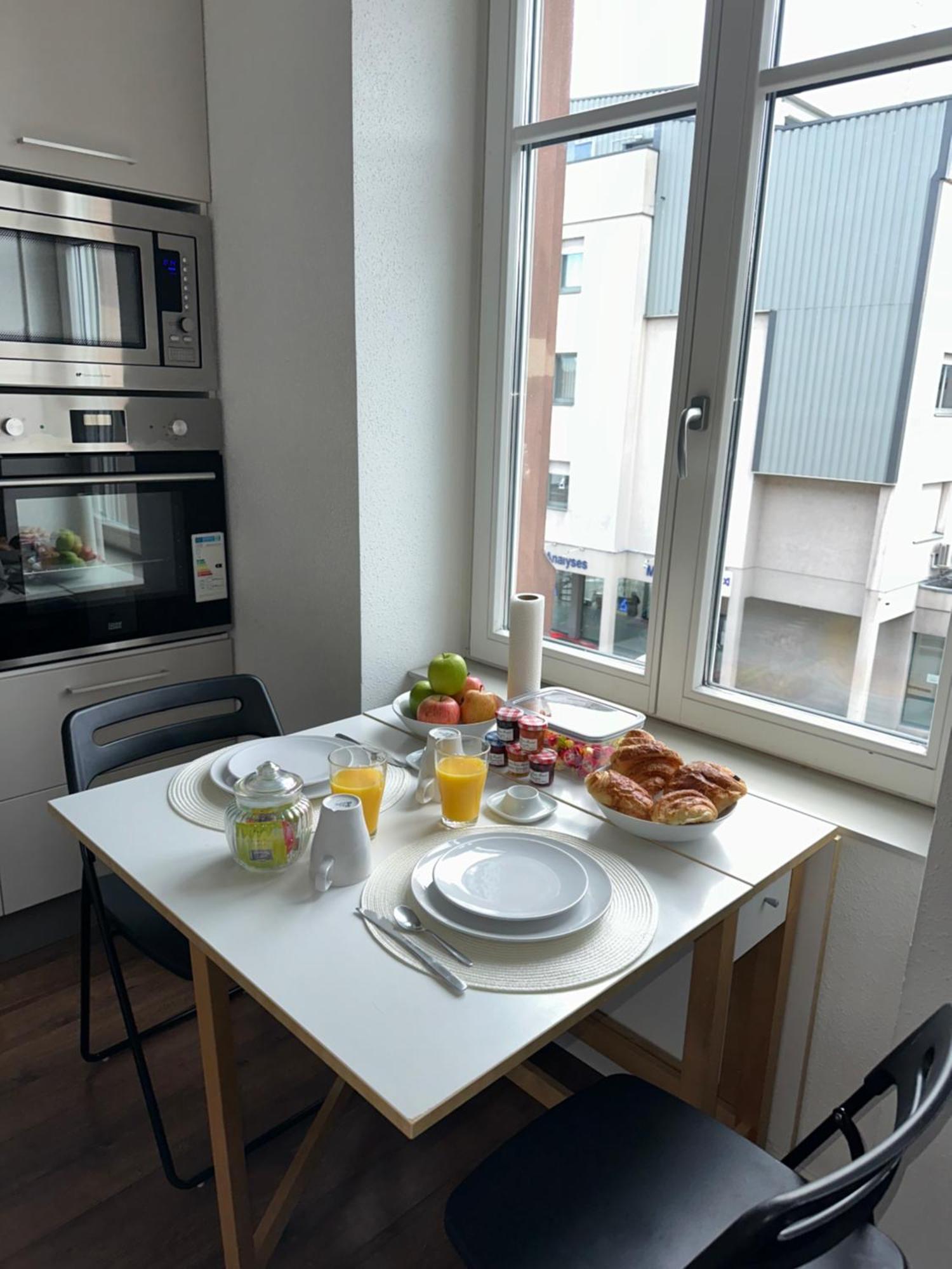 Apartment # Le 3 # Joli T3 Centre, Neuf, Calme Et Equipe